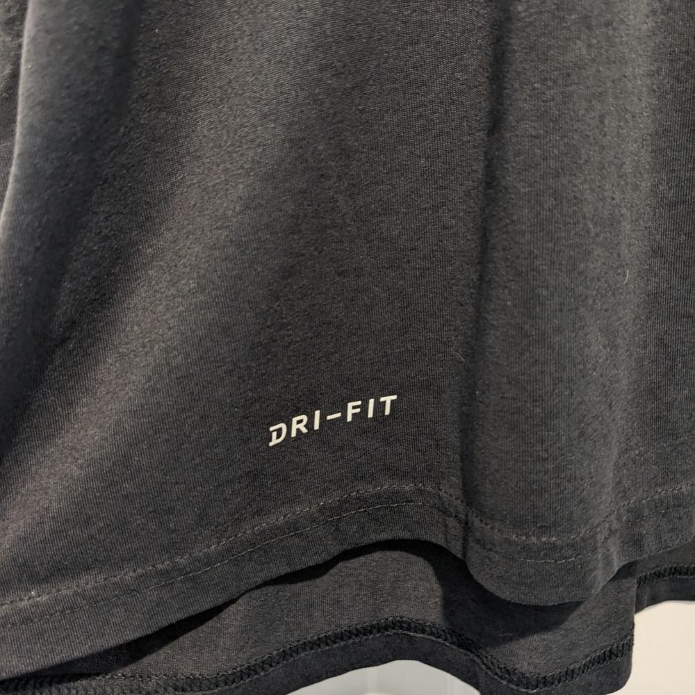 Nike Men's Darkish Gray New York Baseball T-Shirt - Picture 4 of 8